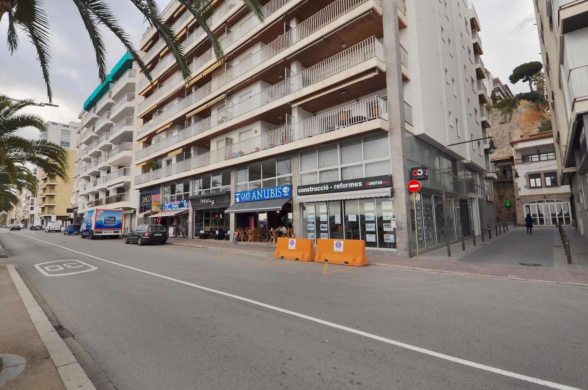B52 Lloretholiday Lloret de Mar